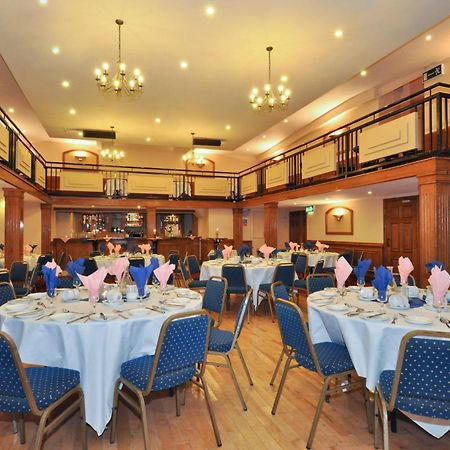 Dalton Inn Hotel Claremorris Bagian luar foto