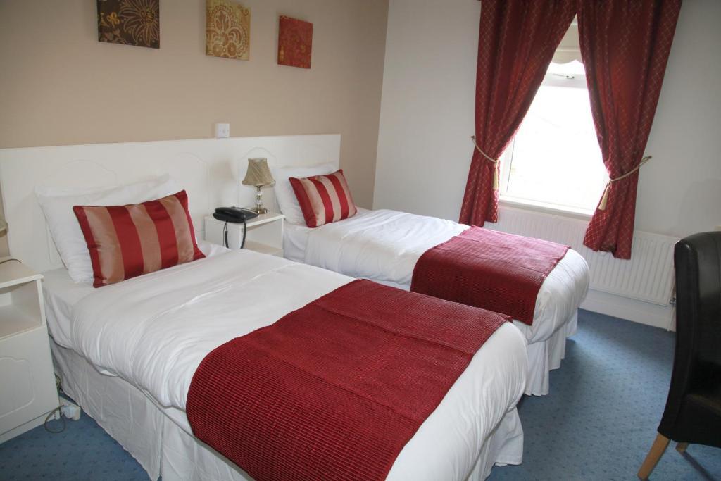Dalton Inn Hotel Claremorris Ruang foto