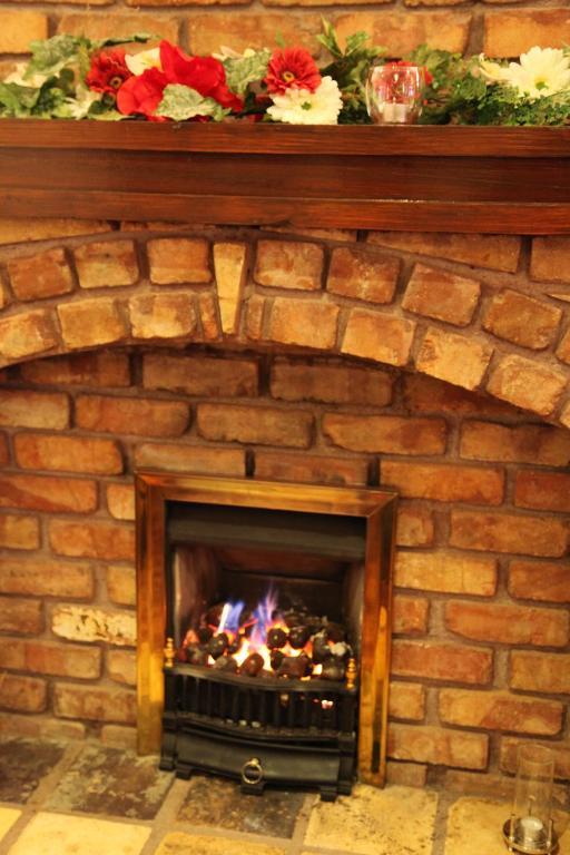 Dalton Inn Hotel Claremorris Bagian luar foto
